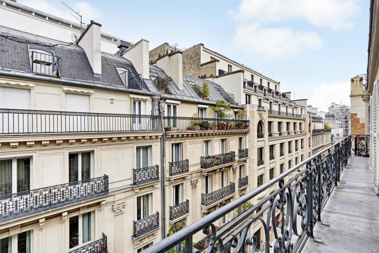 Pick A Flat'S Apartments In Champs Elysees - Rue Du Colisee 파리 외부 사진