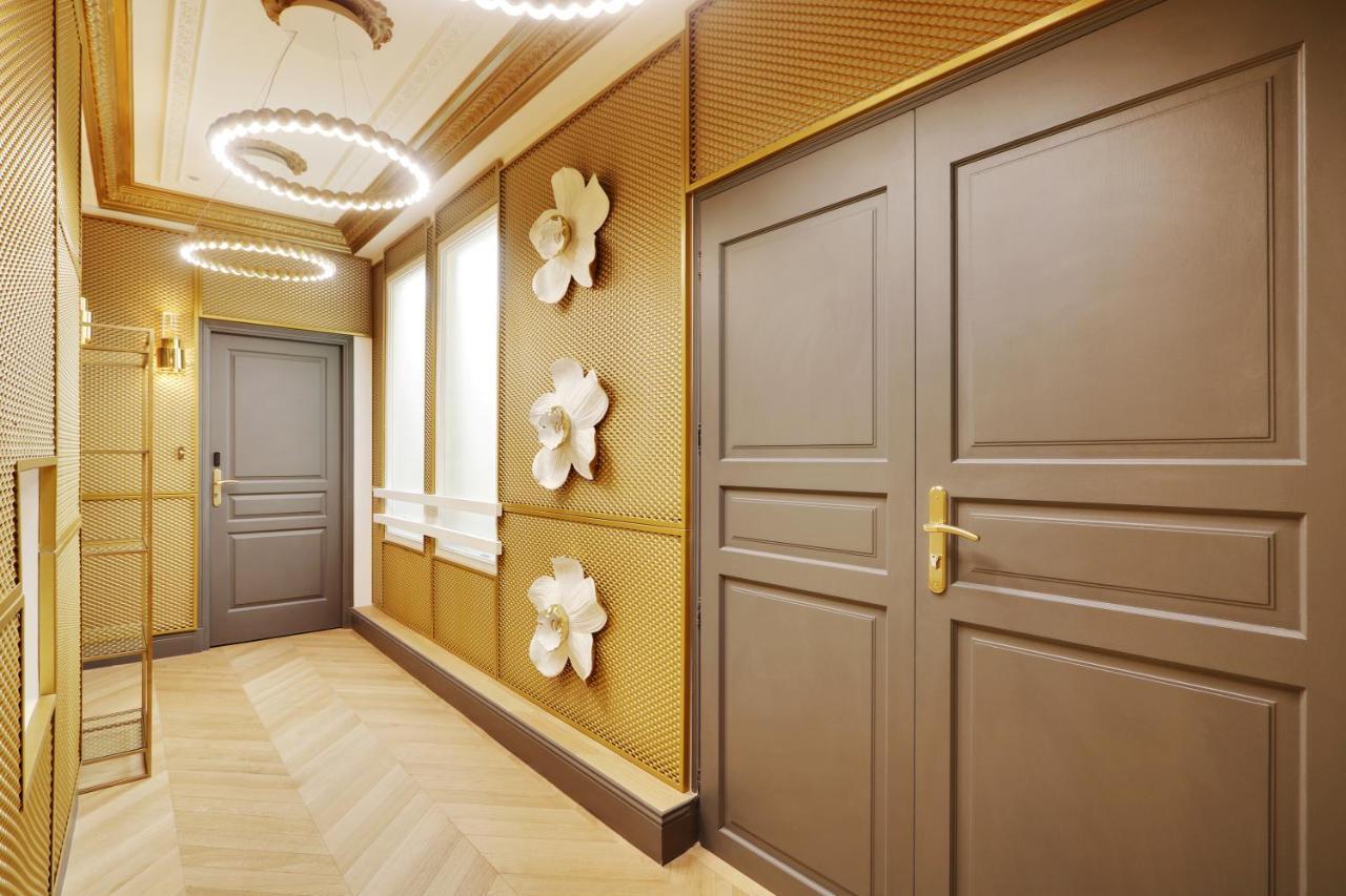 Pick A Flat'S Apartments In Champs Elysees - Rue Du Colisee 파리 외부 사진